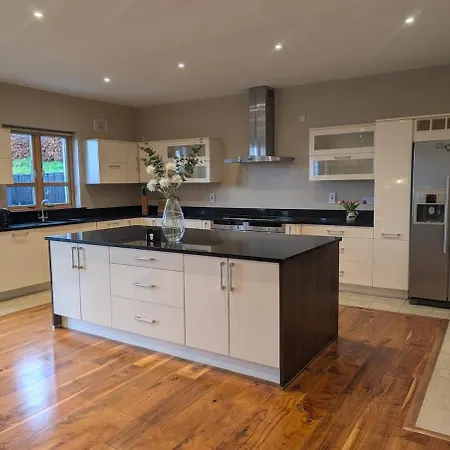 Two Bedroom With Views Of The Curragh Erindale